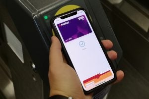 Apple Pay iPhone X contactless payment
