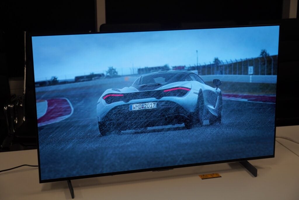 LG C2 42-inch playing video of Project Cars 2